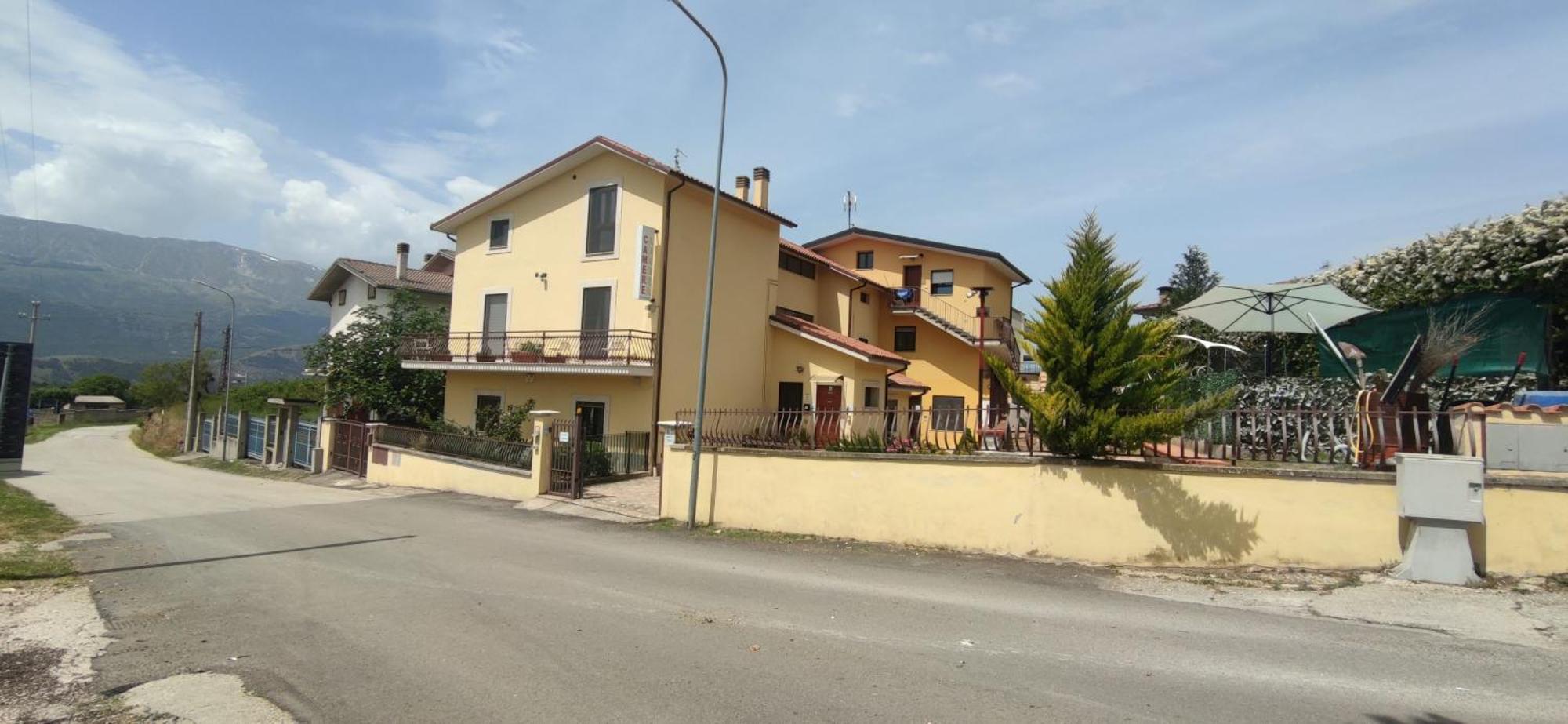 Complesso Turistico Aurora - Camere B&B Poggio Picenze Exterior foto