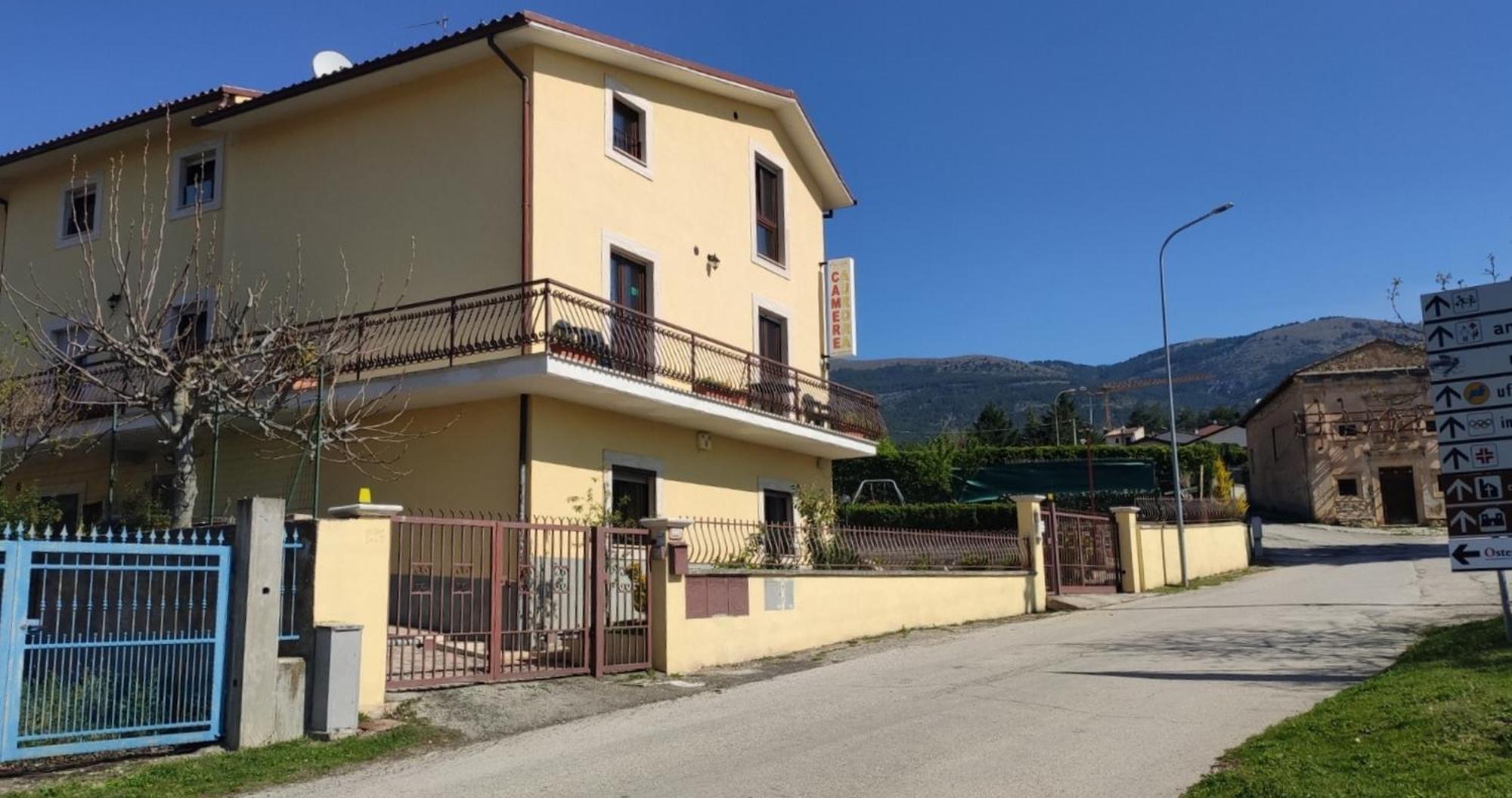 Complesso Turistico Aurora - Camere B&B Poggio Picenze Exterior foto